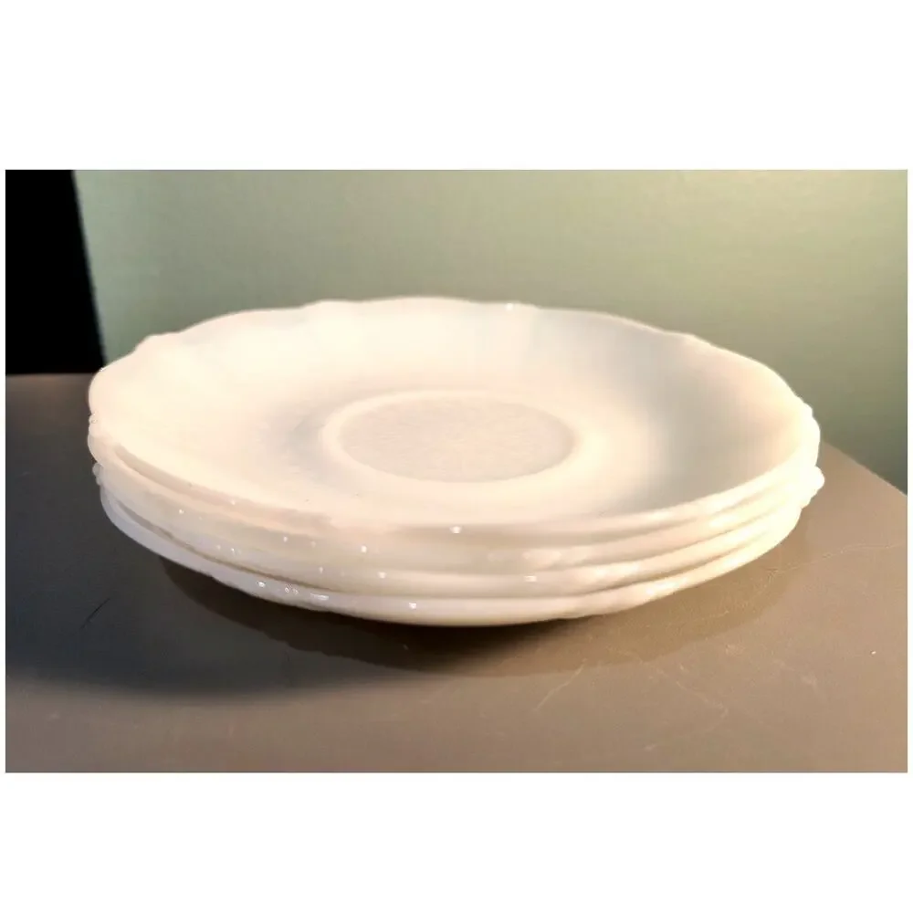 847. Set of 4 Milk Glass Monex Sweetheart Macbeth Evans Saucers